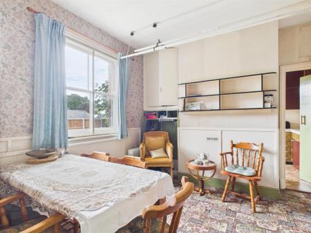 Breakfast Room
