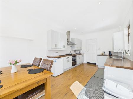Open Plan Dining Kitchen