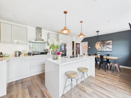 Open Plan Dining Kitchen