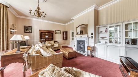 Stunning Drawing Room