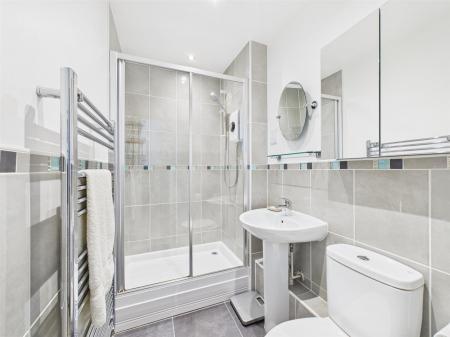 Superbly Appointed En-Suite Shower Room