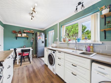Breakfast Kitchen