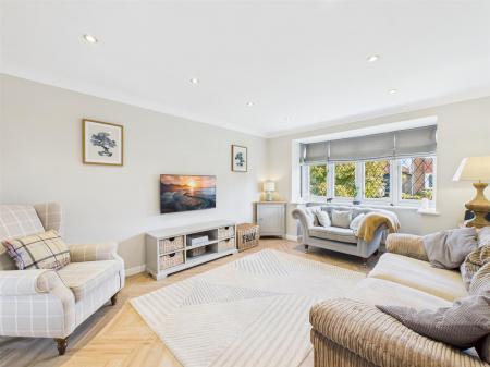 Through Lounge/Dining Room