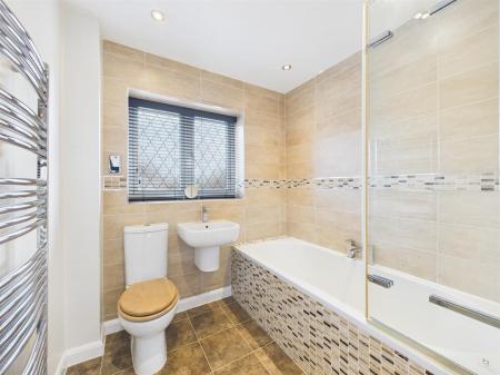 Well-Appointed Bathroom