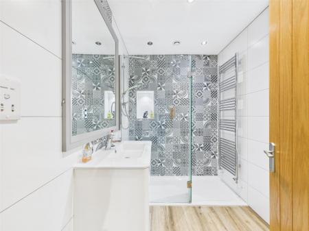 En-Suite Shower Room