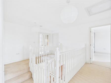 Feature First Floor Landing