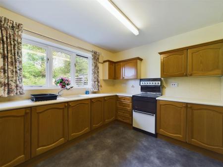 Fitted Kitchen