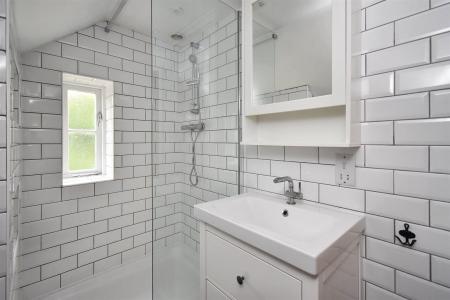 Family Shower Room