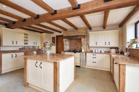 Beautiful Kitchen/Dining Room