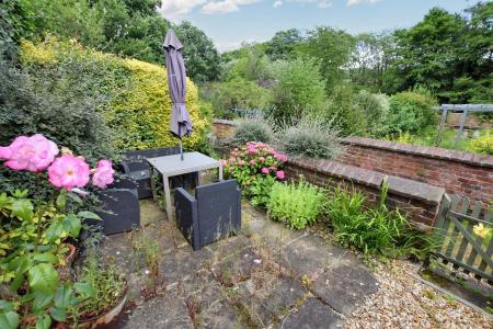 Front Courtyard Garden