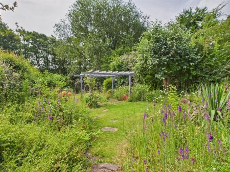 Cottage Style Garden