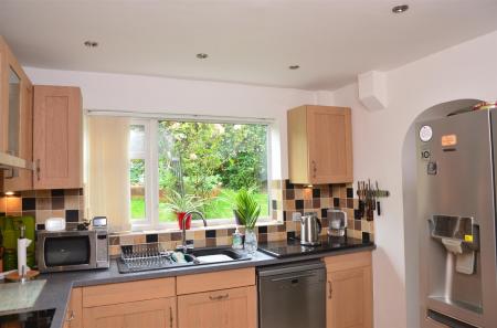 Fitted Kitchen