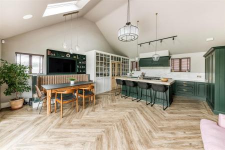 Living Kitchen/Dining/Snug