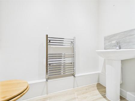 Cloakroom WC