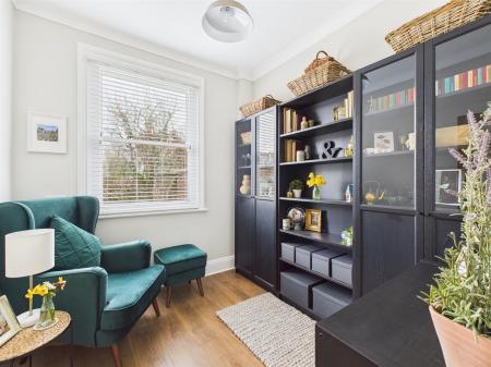 Snug/Office