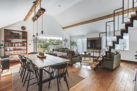 Living Kitchen/Dining/Lounge