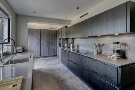 Superb Kitchen