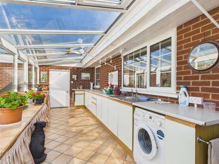 Conservatory/Utility Room