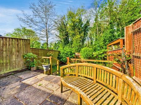 Beautiful Rear Garden