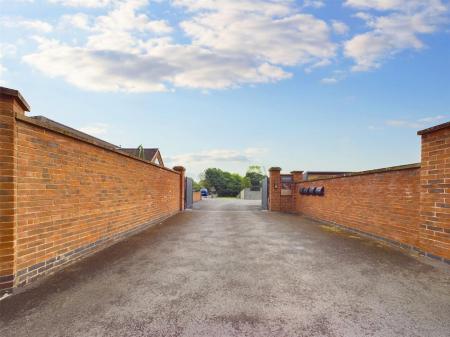 Driveway Entrance