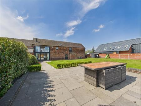 The Granary View From Sun Patio Area