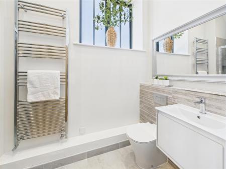 Bedroom Two En-Suite