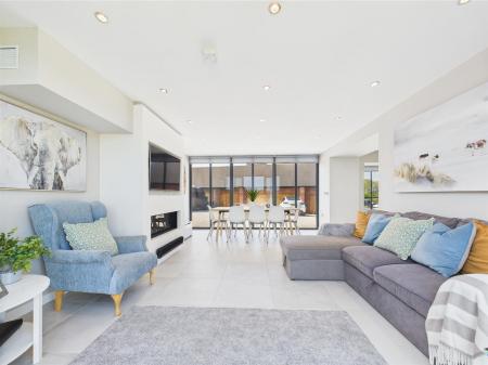 Stunning Living Area