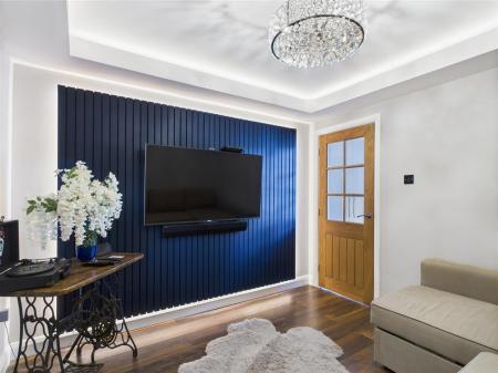 Snug/Cinema Room