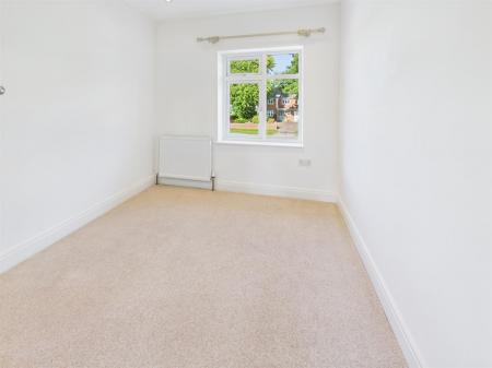 Single Bedroom (Bedroom Five)