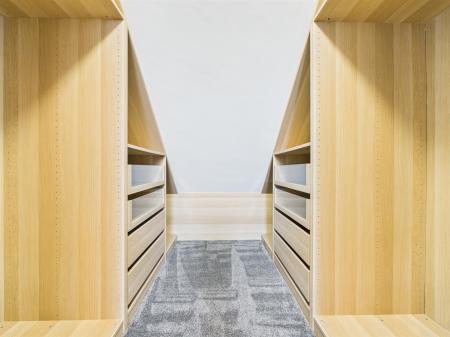 Walk-In Wardrobe