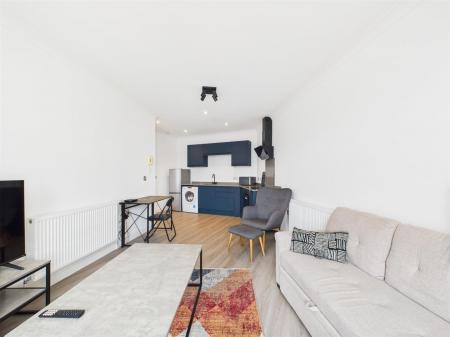 Spacious Open Plan Living Area