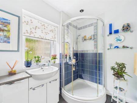 Family Shower Room