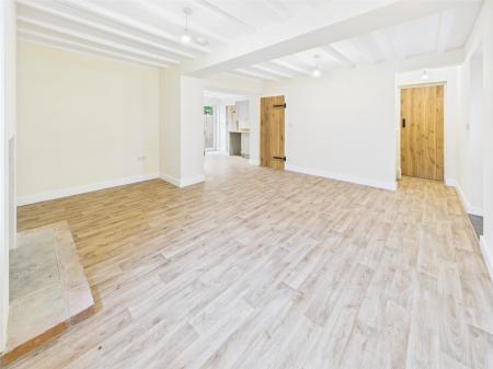 Open Plan Kitchen Living Area