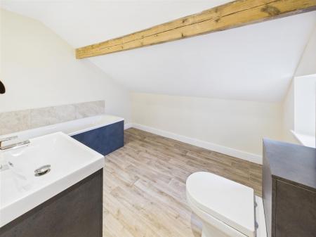Large Family Bathroom