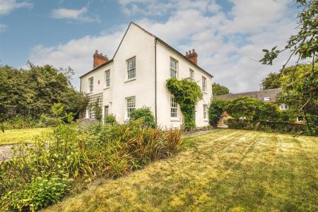Gardens & Grounds