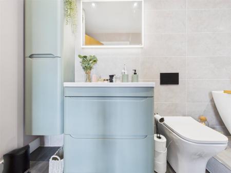 High Specification En-Suite