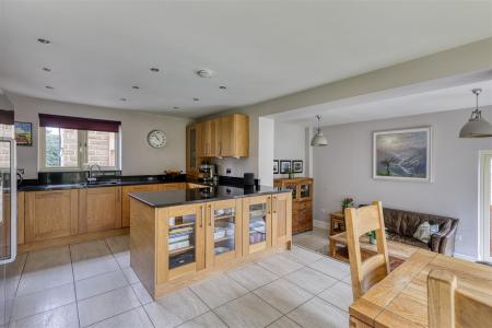 Open Plan Dining Kitchen