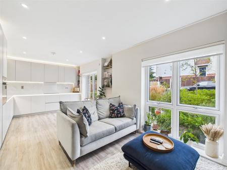Open Plan Living Lounge/Dining Room/Kitchen