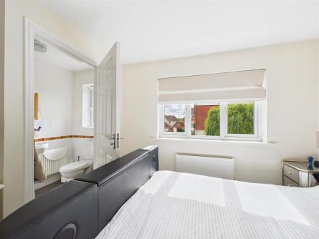 Master Bedroom With En-Suite