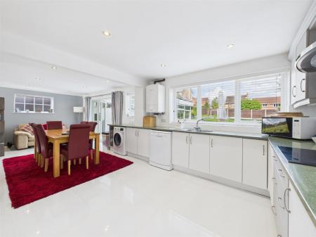 Impressive Dining Kitchen