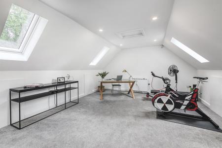 Drive, Garage And Home Office/Gym/Hobby Room