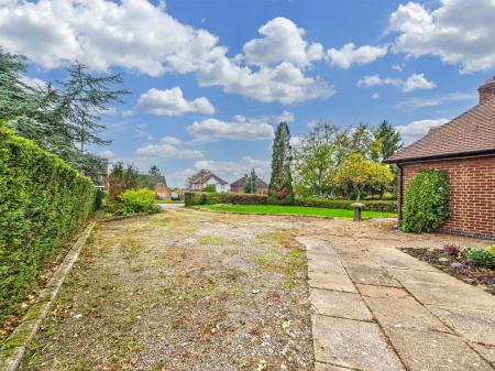 CAM04916G0-PR0177-STILL005 (1).jpg