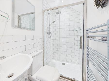 Superbly Appointed En-Suite Shower Room