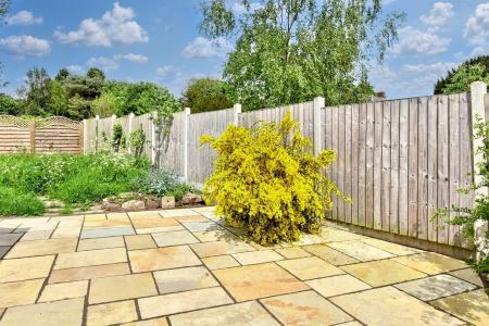 Vine Cottage Rear Garden Patio.jpeg