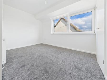 Lovely Double Bedroom