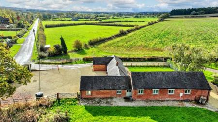 Sparrows Wicket Simply Stunning.jpeg