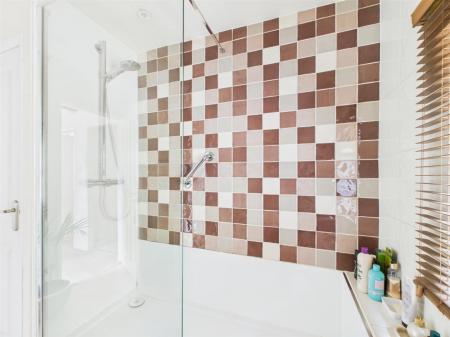 Bathroom/Shower Room