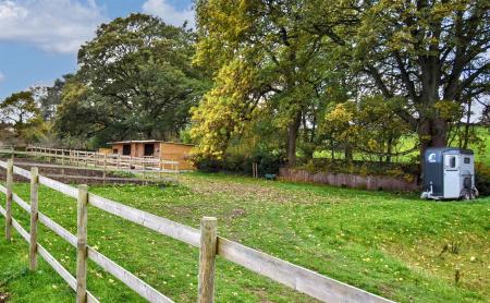 Stables/Outbuildings