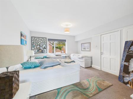 Bedroom With En-Suite