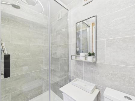 Shower Room/Potential Ensuite For Bed 3